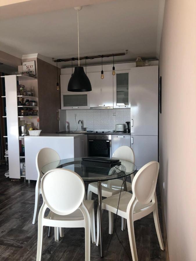 Gala Apartment Тиват Экстерьер фото
